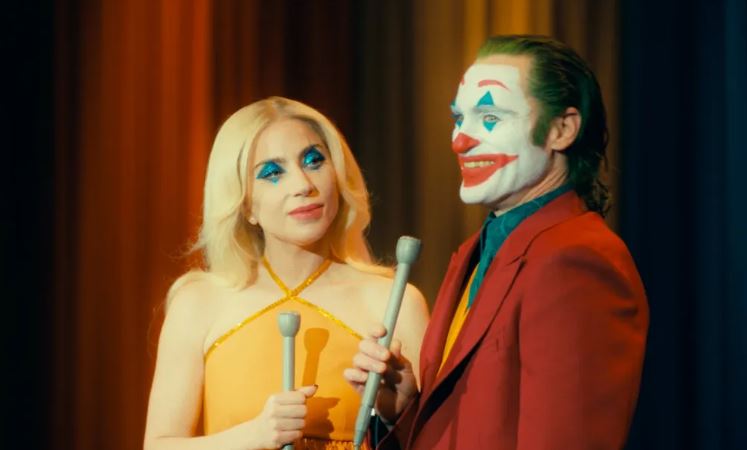 Леди Гага и Хоакин Феникс в фильме