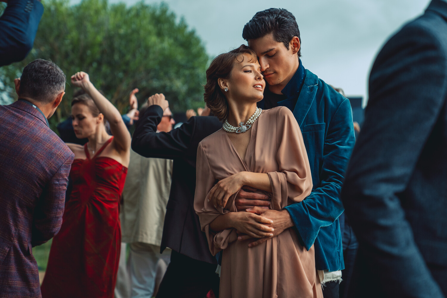 Кадр из сериала&nbsp;«Жить жизнь»