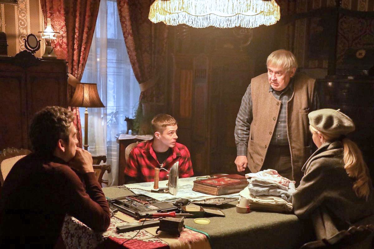 Кадр из сериала&nbsp;«Вампиры средней полосы»